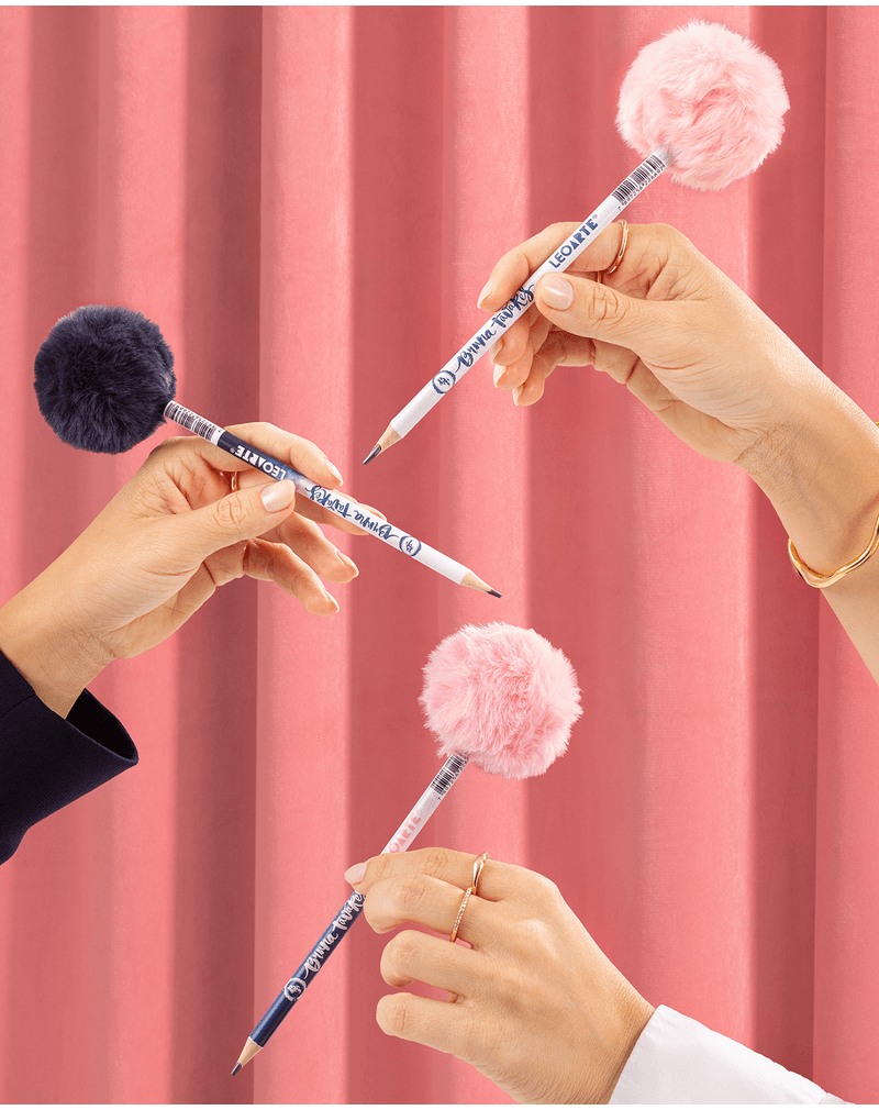 LÁPIS BRUNA TAVARES POMPOM