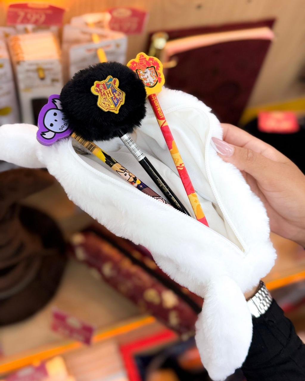 ESTOJO FLUFFY EDWIGES HARRY POTTER - Imagem 2