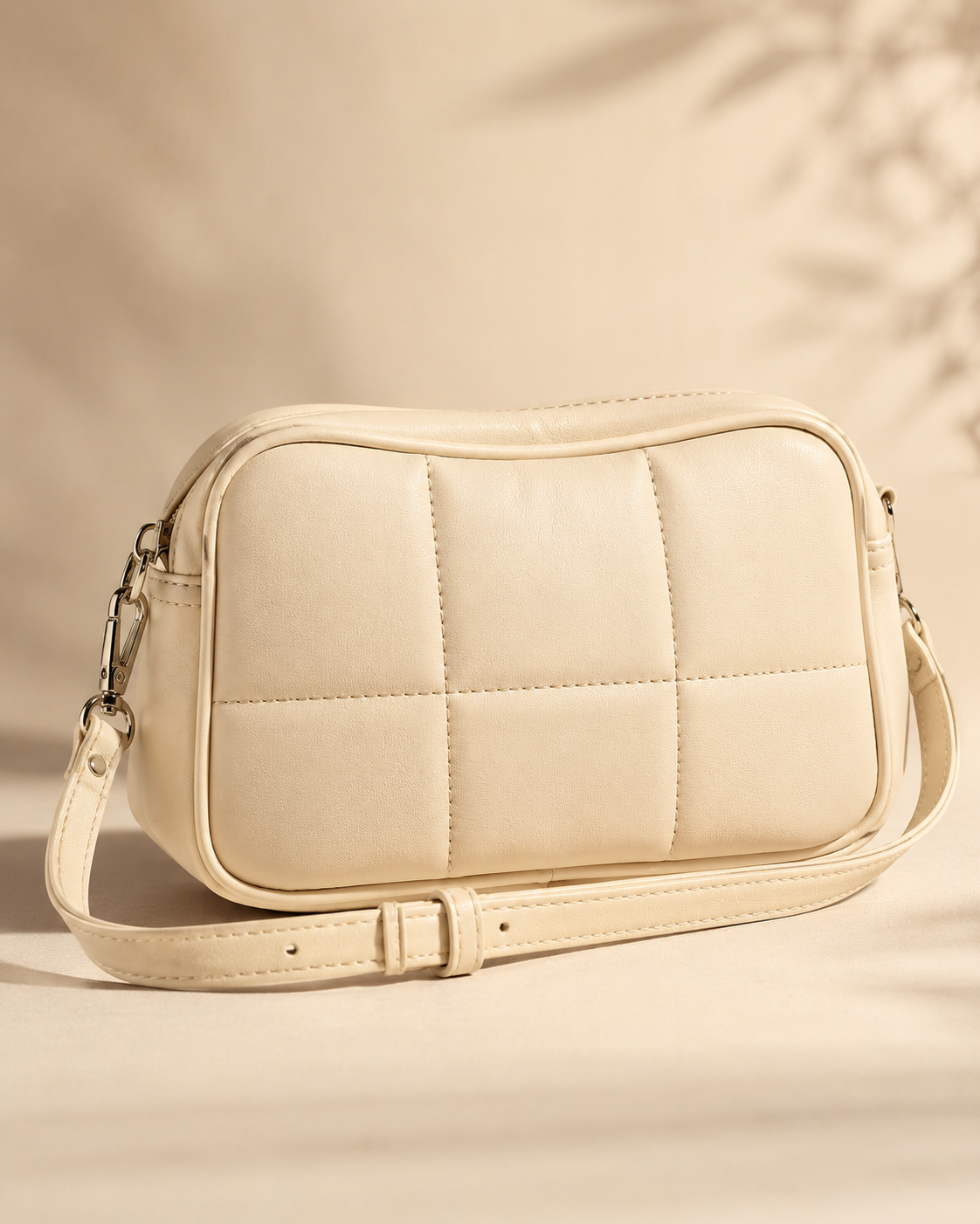 BOLSA TRANSVERSAL OF WHITE